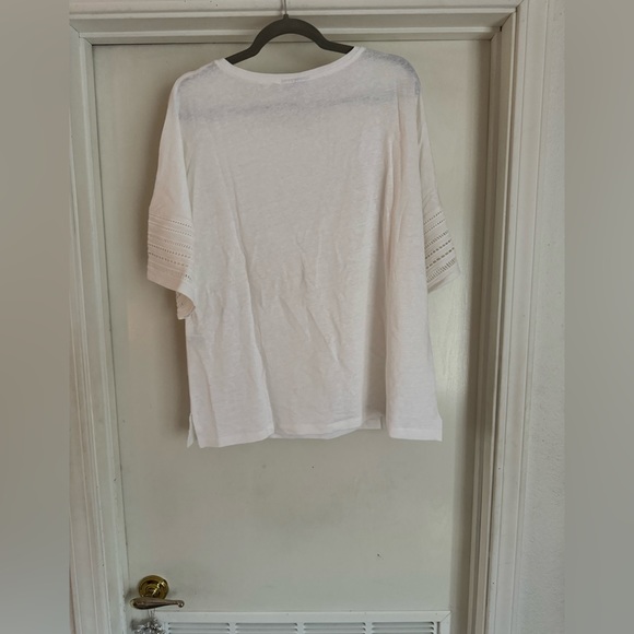 NWT Chico’s Women’s Linen Cut Out Sleeve Tee - Picture 5 of 10